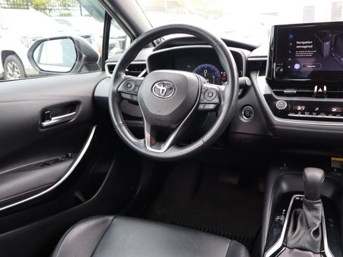 Used 2023 Toyota Corolla XSE FWD image 12