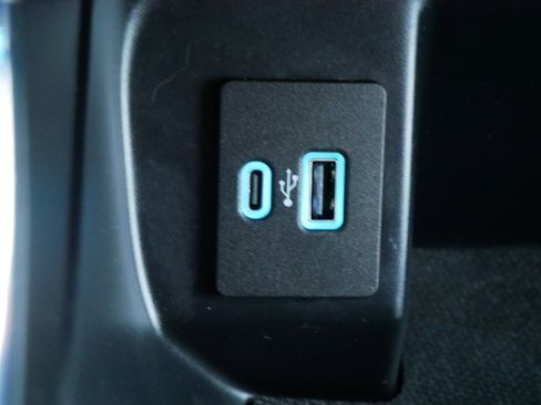 Used 2022 Ford F150 XLT w/ Equipment Group 302A High image 30