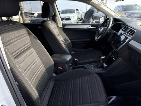 Used 2024 Volkswagen Tiguan S image 12