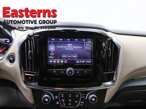 Used 2023 Chevrolet Traverse LS w/ Safety Package image 12