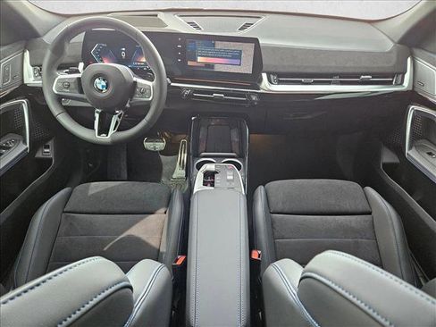 New 2026 BMW X2 xDrive28i w/ Technology Package image 14