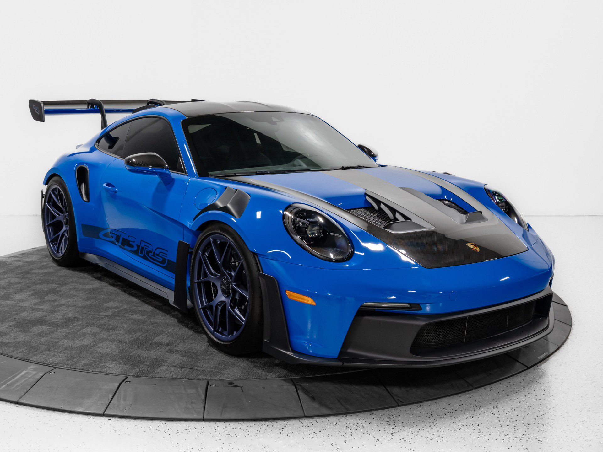 Used 2024 Porsche 911 GT3 RS RWD image 12