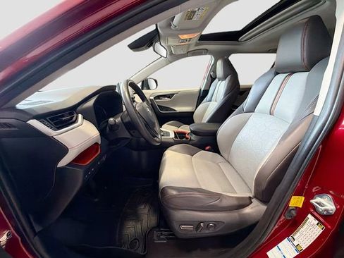 Certified 2019 Toyota RAV4 Adventure w/ Cold Weather Package image 18