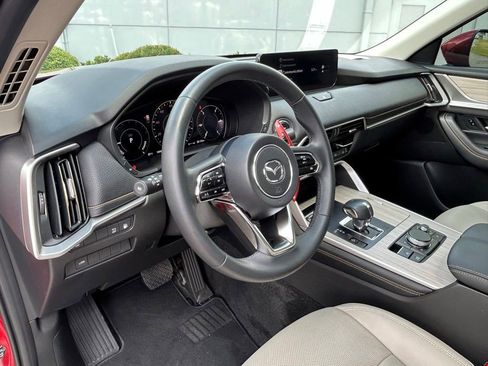 Used 2024 MAZDA CX-90 Plug-In Hybrid w/ Preferred AWD/4WD image 18