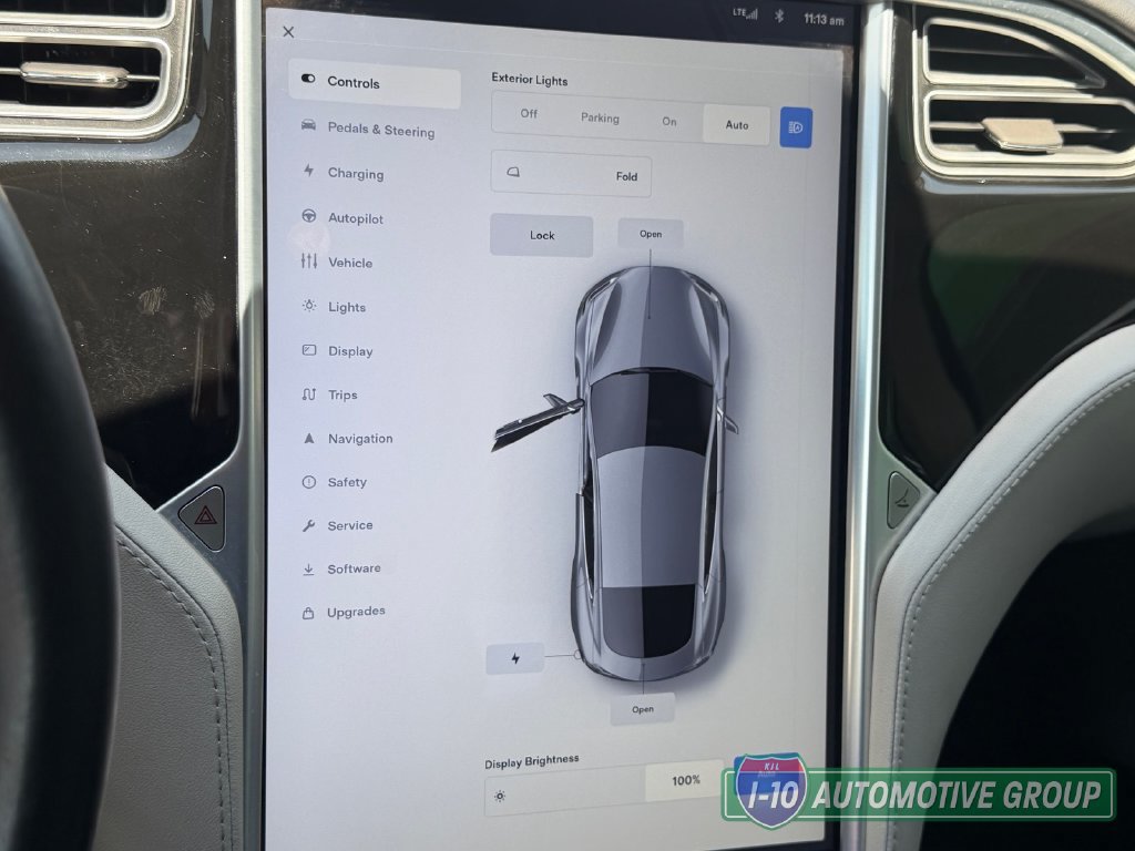 Used 2015 Tesla Model S 70 RWD image 31