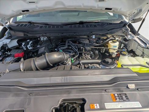 New 2026 Ford F250 XL w/ XL Chrome Package image 16