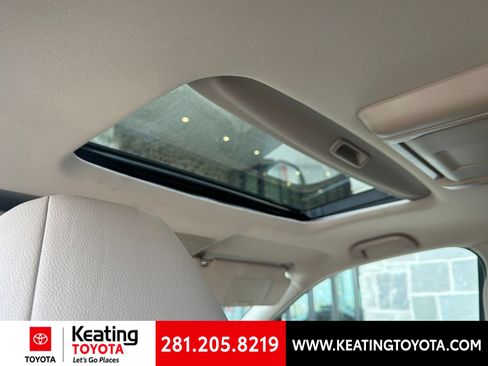 Used 2018 Honda Pilot Elite image 12