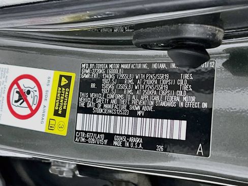 Used 2012 Toyota Highlander Limited w/ Tow Pkg AWD/4WD image 29