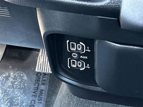 Certified 2024 RAM 1500 Big Horn image 27