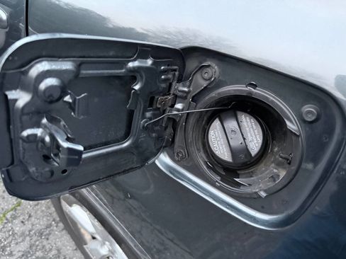 Used 2005 Lexus RX 330 AWD image 37