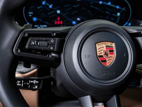 New 2026 Porsche Cayenne image 20