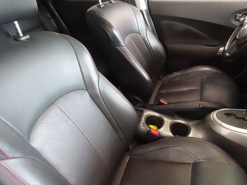 Used 2013 Nissan Juke SL FWD image 27