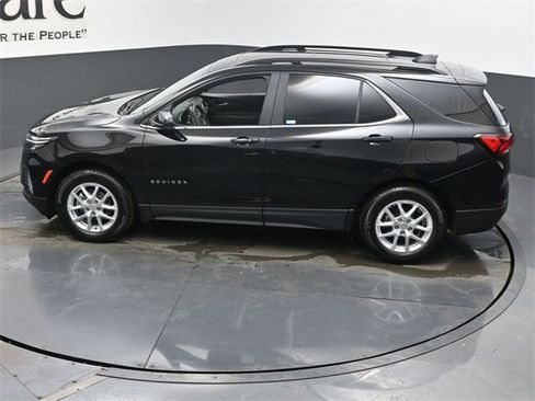 Used 2024 Chevrolet Equinox LT w/ LPO, Floor Liner Package image 42