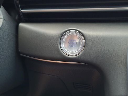 Used 2025 Genesis GV80 2.5T image 21