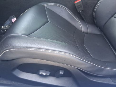 Used 2023 Chevrolet Corvette Stingray Coupe w/ Z51 Performance Package image 16