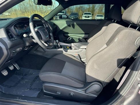 Used 2023 Dodge Challenger R/T w/ Blacktop Package image 11