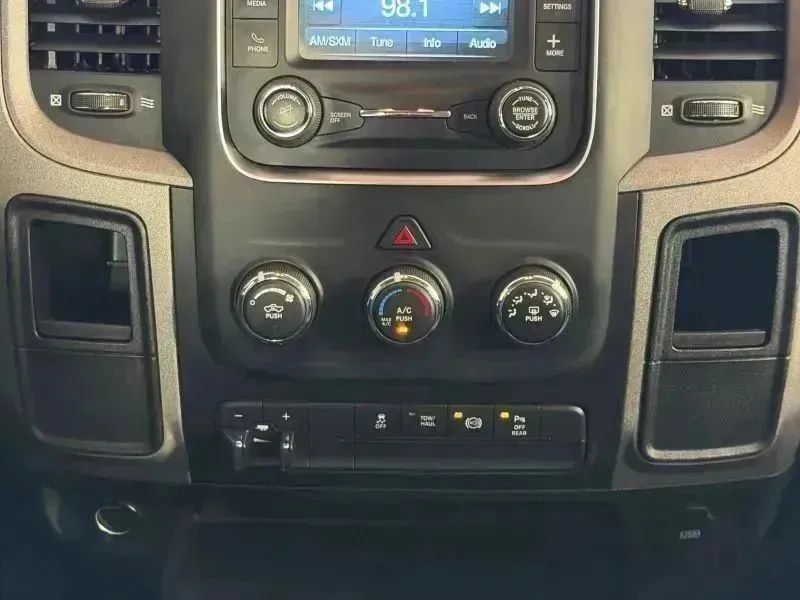 Used 2018 RAM 3500 Tradesman w/ Chrome Appearance Group AWD/4WD image 22