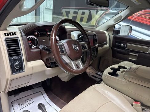 Used 2017 RAM 3500 Laramie image 7