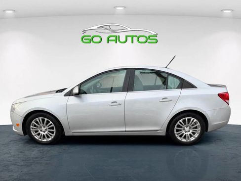 Used 2013 Chevrolet Cruze Eco image 2