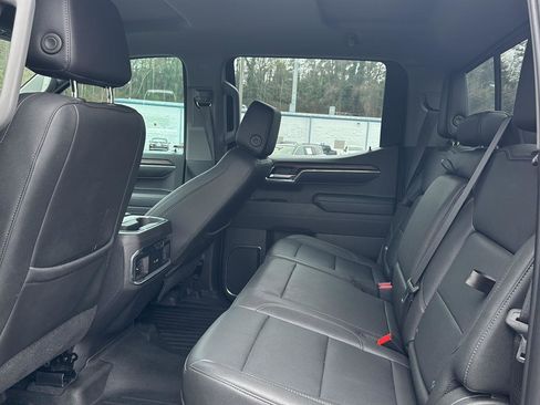 Used 2024 GMC Sierra 1500 SLT w/ SLT Premium Plus Package image 9