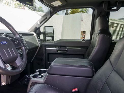 Used 2008 Ford F250 4x4 Crew Cab Super Duty image 16