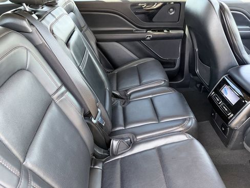 Certified 2022 Lincoln Aviator Reserve w/ Elements Package Plus RWD image 12