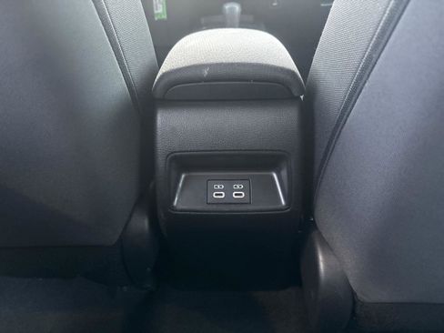 Used 2023 Toyota Corolla LE image 12