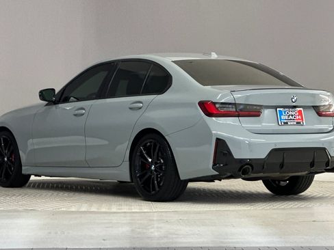 Used 2023 BMW 330i Sedan w/ M Sport Package RWD image 3