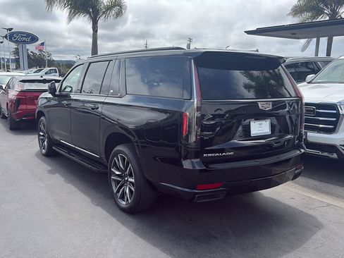 Used 2023 Cadillac Escalade ESV Sport AWD/4WD image 6