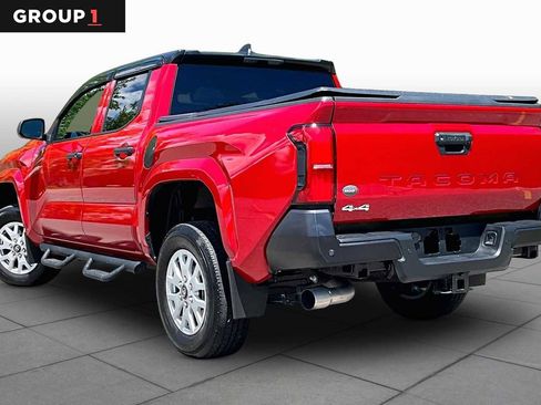 Used 2024 Toyota Tacoma SR w/ SR Upgrade Package AWD/4WD image 12