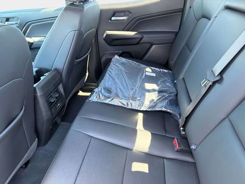 New 2026 GMC Canyon Elevation w/ Convenience Package image 13