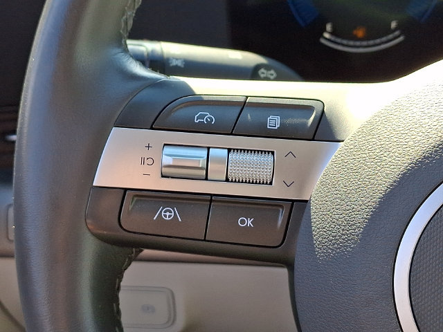 Used 2025 Hyundai Kona SEL AWD/4WD image 20