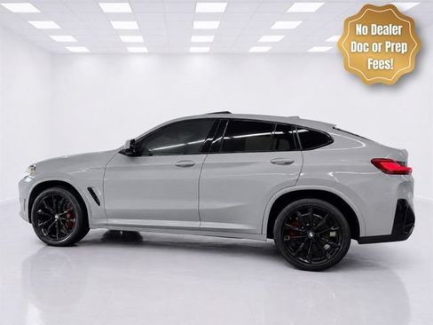Used 2023 BMW X4 xDrive30i AWD/4WD image 1