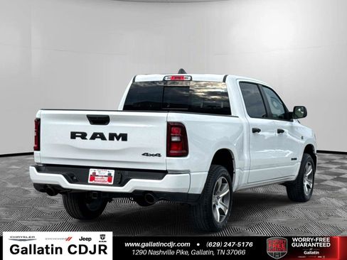 Used 2026 RAM 1500 Express AWD/4WD image 5
