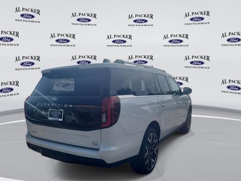 New 2027 Ford Expedition Max Platinum w/ Platinum Ultimate Package AWD/4WD image 5