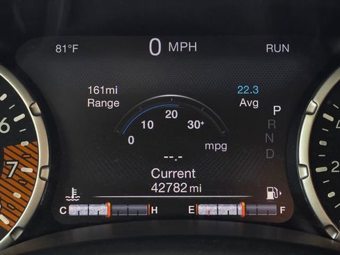Used 2021 Jeep Renegade Latitude w/ Convenience Group AWD/4WD image 4