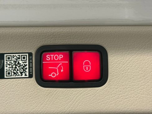 Certified 2023 Mercedes-Benz EQS 450+ SUV image 16