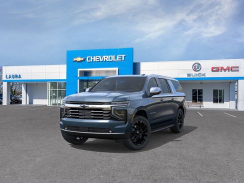 New 2026 Chevrolet Suburban Premier w/ Sun And Tow Package AWD/4WD image 40