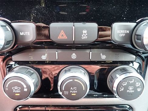 New 2026 RAM 2500 Big Horn AWD/4WD image 20