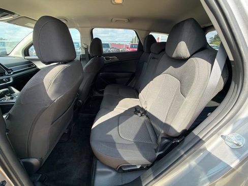 Used 2023 Kia Sportage LX AWD/4WD image 22