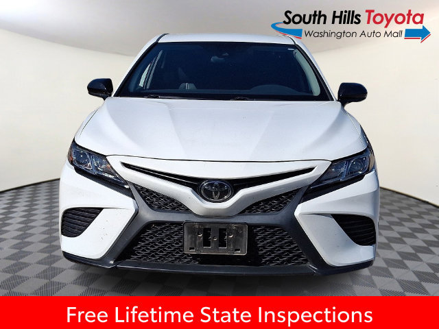 Certified 2020 Toyota Camry SE FWD image 2