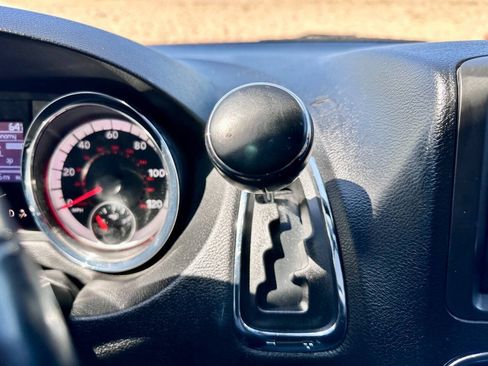 Used 2019 Dodge Grand Caravan GT FWD image 22