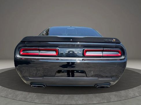 Used 2021 Dodge Challenger R/T Scat Pack RWD image 9