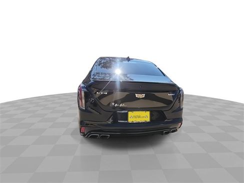 Used 2021 Cadillac CT4 V w/ Technology Package image 7