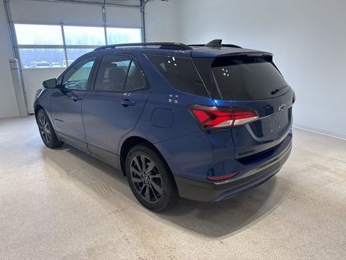 Certified 2023 Chevrolet Equinox RS w/ LPO, Floor Liner Package image 4