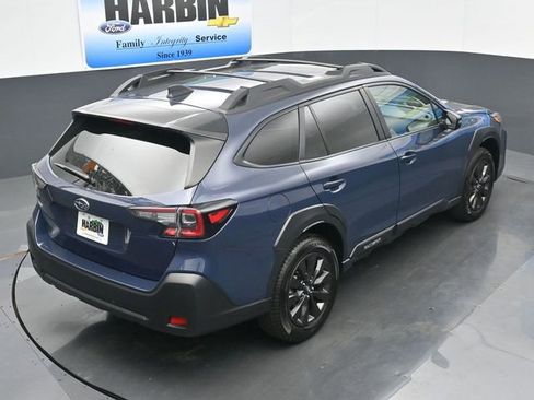 Used 2025 Subaru Outback Onyx Edition AWD/4WD image 27