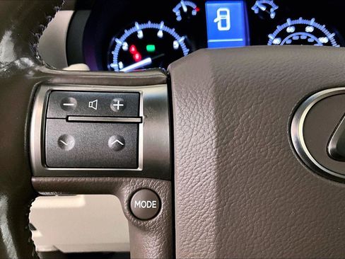 Used 2015 Lexus GX 460 Luxury image 18