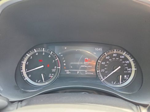 Used 2021 Toyota Highlander XLE AWD/4WD image 37