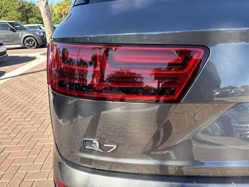 Used 2019 Audi Q7 3.0T Premium Plus w/ Premium Plus Package image 44