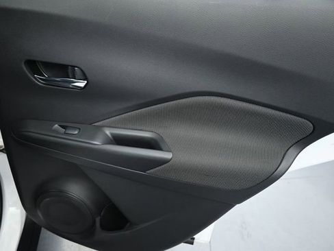 Used 2020 Nissan Kicks SV w/ Exterior Package image 33